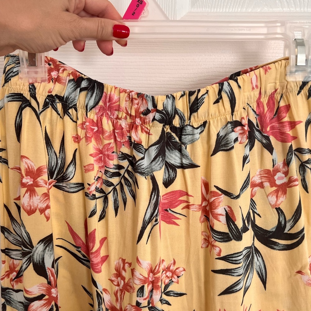 H&M | Skirt - Picture 4 of 5